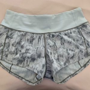 Lululemon Speed Up Low-Rise Lined Shorts 2.5
